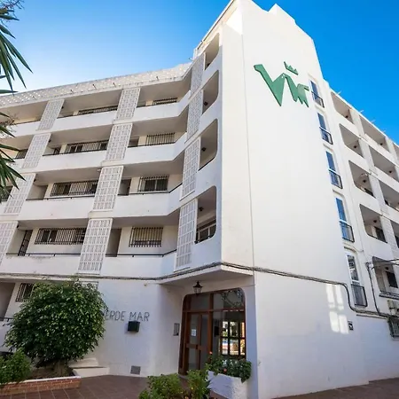 Verdemar 9 Menyber Apartment *